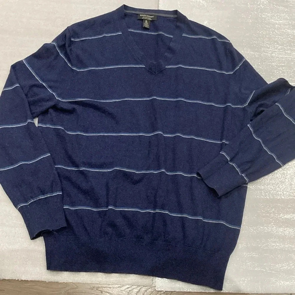 [XL]Banana Republic Luxury Blend Blue striped LS V Neck Pull Over Sweater - Picture 2 of 7